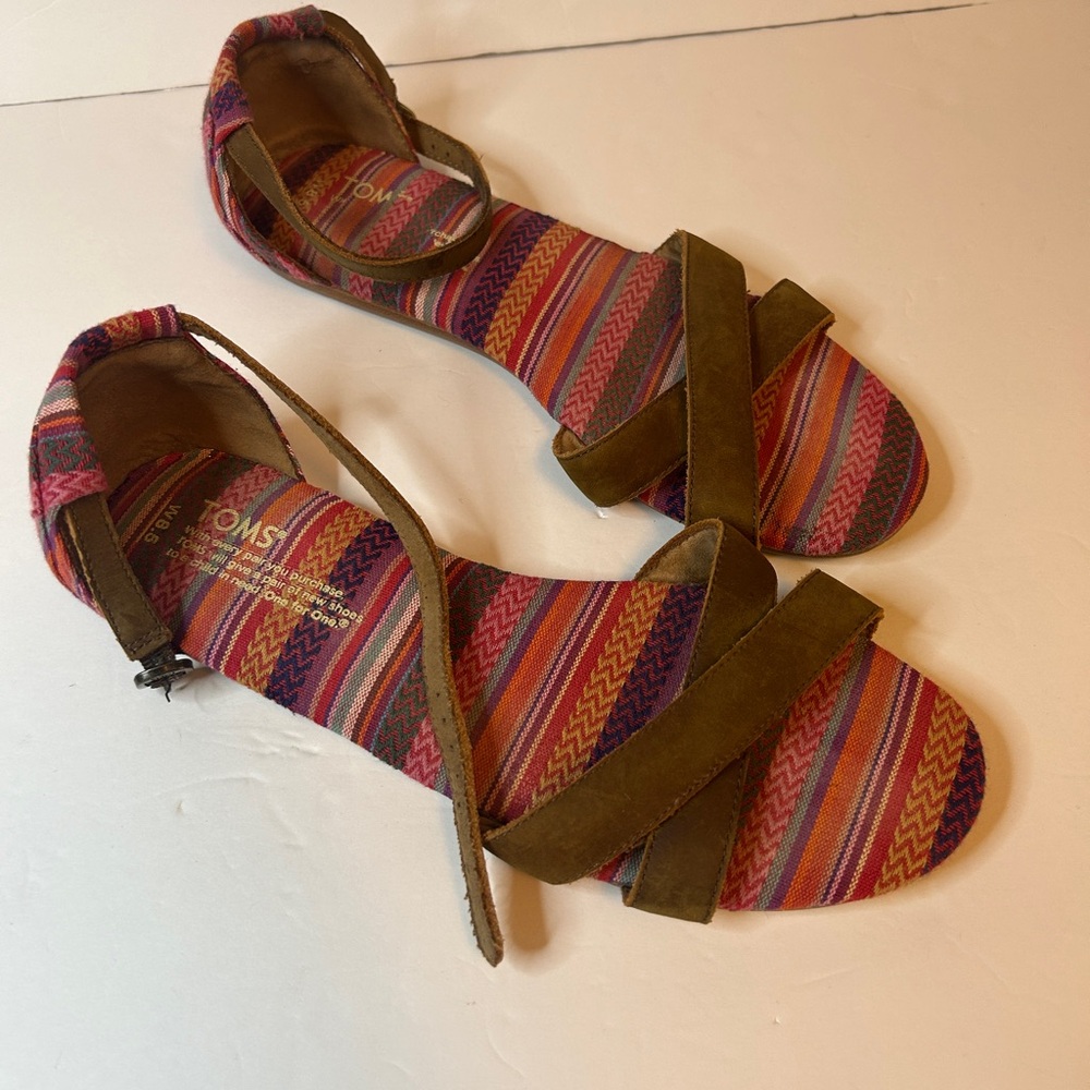 TOMS Women's CORREA Ankle Strap Brown Sandals 8.5